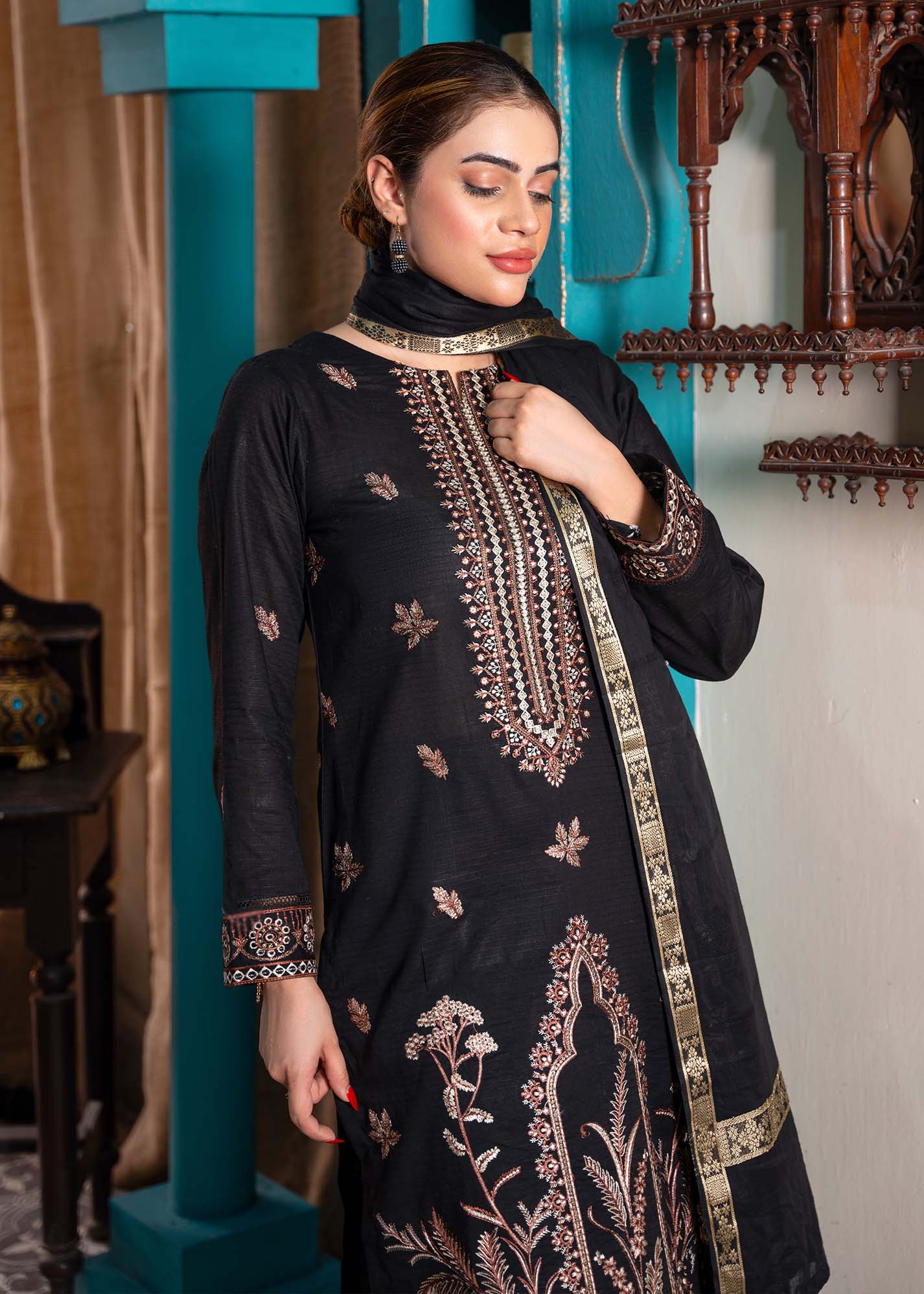 GulkaribyNCA present آرائش D-9750