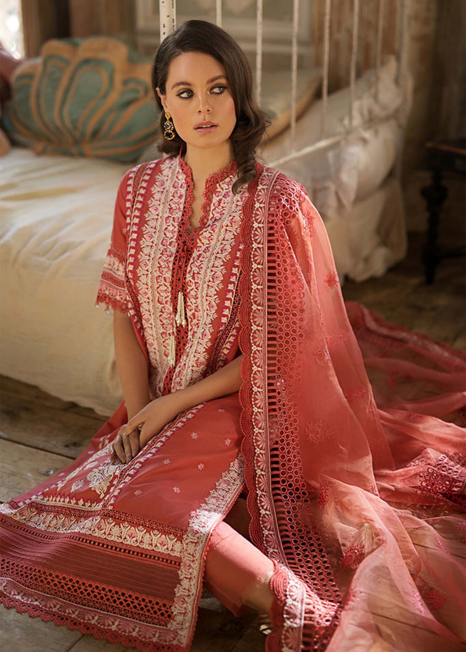 Sobia Nazir Lawn 3-Pc D-9252